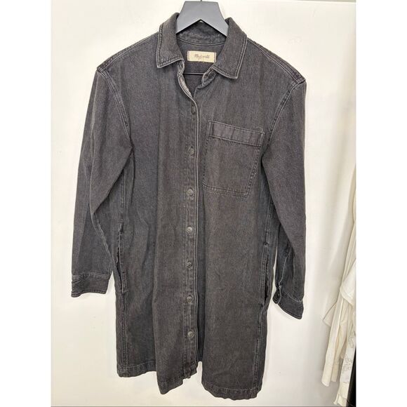 Madewell Denim Button Down Dress - Picture 2 of 5